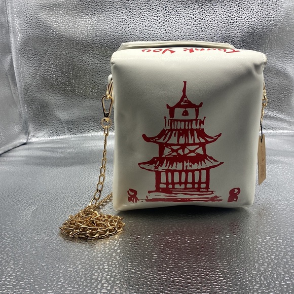 NWT Takeout Food Container Crossbody - Picture 3 of 6